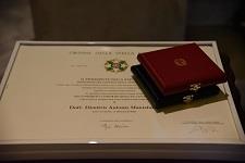 Απονομή του Διασήμου του Τάγματος Τιμής της Ιταλικής Δημοκρατίας “Cavaliere dell’Ordine della Stella d’Italia” στον κύριο Δημήτρη Μανιατάκη και την κυρία Ελένη Ταγωνίδη-Μανιατάκη